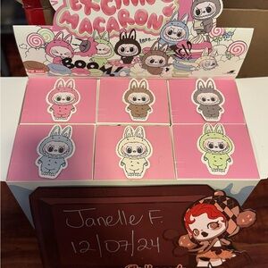 THE MONSTERS - EXCITING MACARON VINYL FACE (WHOLE SET)